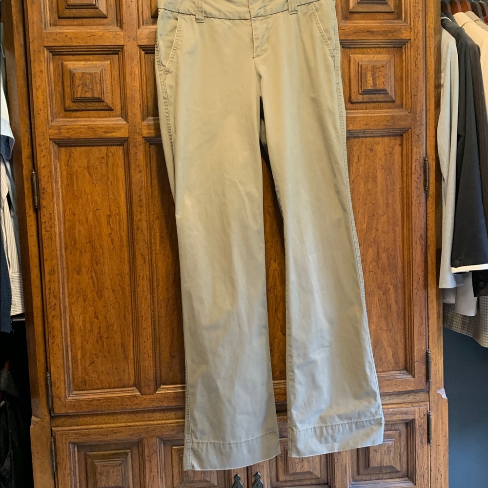 Gap Favorite chino trouser Classic Khaki Straight-Leg Pants 6 long - Picture 2 of 8